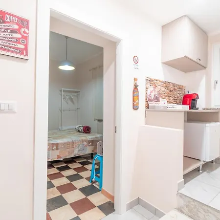 Alojamento de Acomodação e Pequeno-almoço Rectina Pompeia