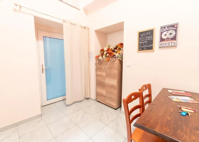 Rectina Oda ve Kahvaltı 3*